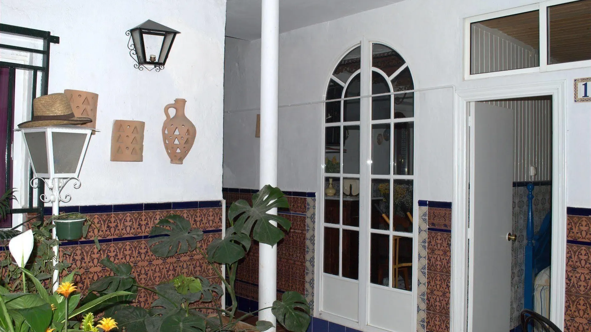 Pension Santa Maria La Blanca Sevilla